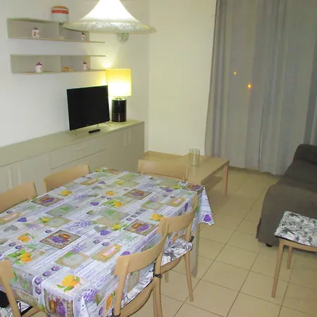 Apartment Trilocale Al 1piano *